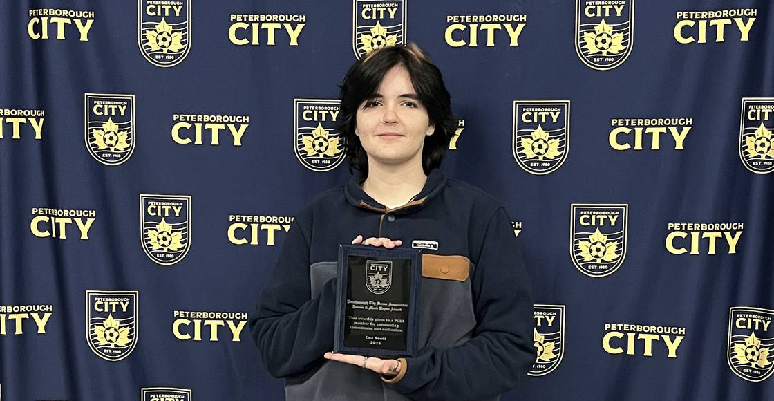 2025 Hogan Award winner Cas Scott